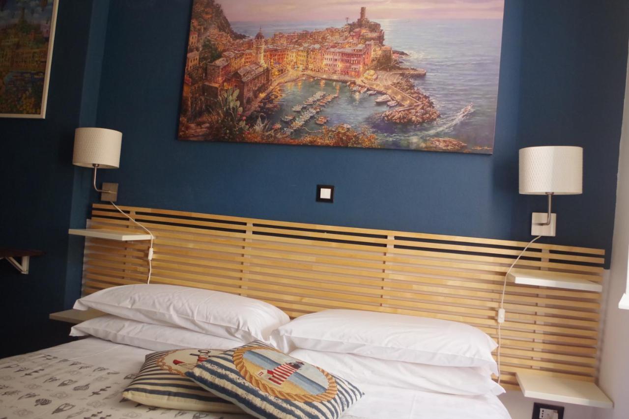 Ca Du Grifun Hotel เวอนาซซา ภายนอก รูปภาพ