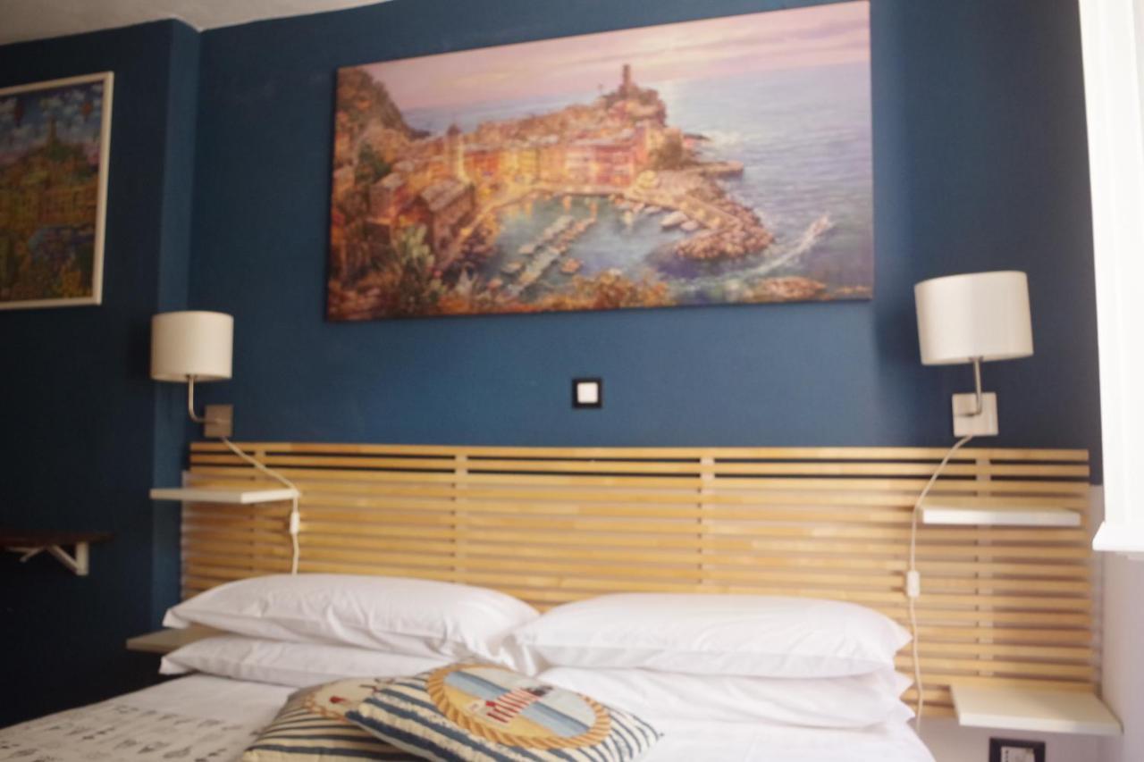Ca Du Grifun Hotel เวอนาซซา ภายนอก รูปภาพ