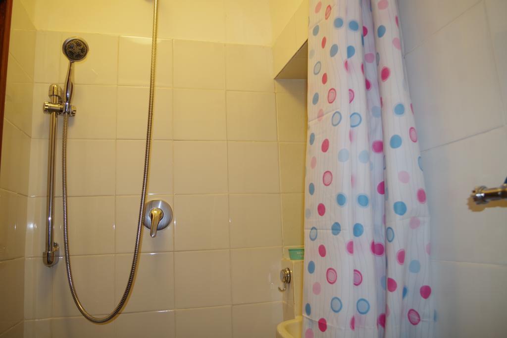 Ca Du Grifun Hotel เวอนาซซา ภายนอก รูปภาพ